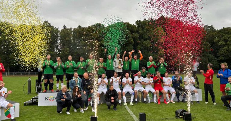 Raesfelder Altherren-Kicker beim internationalen Turnier in Kobierzyce