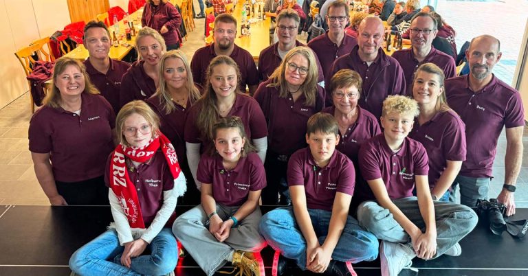 RRZ hat ein neues Kinderprinzenpaar: Hannes I. und Maja I. übernehmen das Zepter