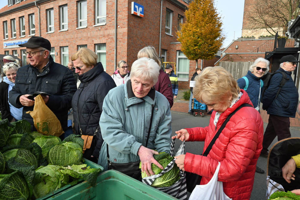 Raesfelder Kappesmarkt zog am Samstag viele Besucher nach Raesfeld