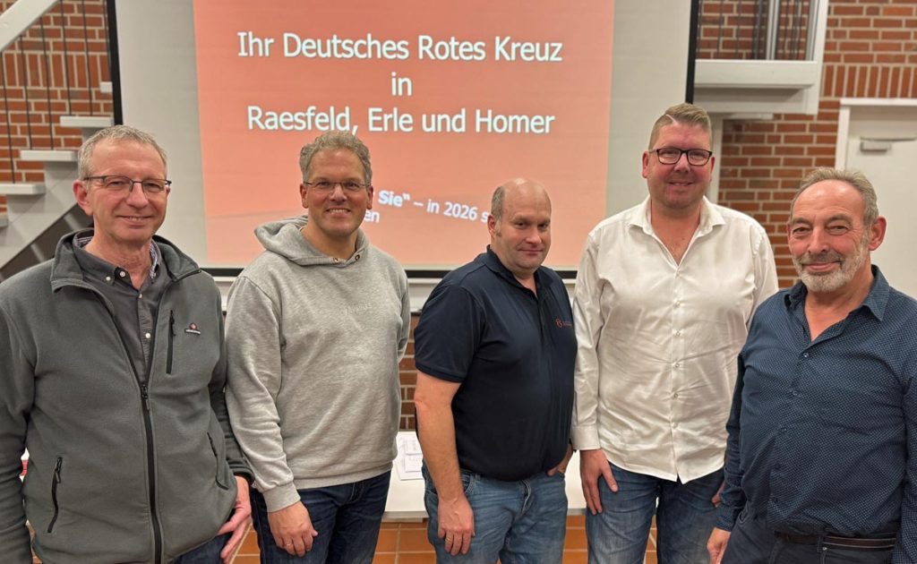 DRK Raesfeld ehrte Blutspender für 100 Blutspenden am Freitagabend