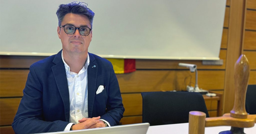 Bürgermeister Dirk Kuhmann bei seiner ersten Haushalsrede