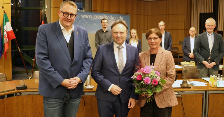 Landrat Dr. Kai Zwicker in Borken erneut für die 4. Amtszeit vereidigt