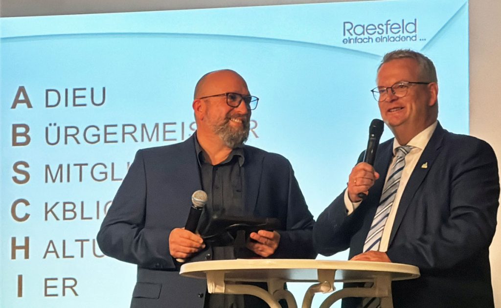 Moderator Raimund Stroick und Martin Tesing