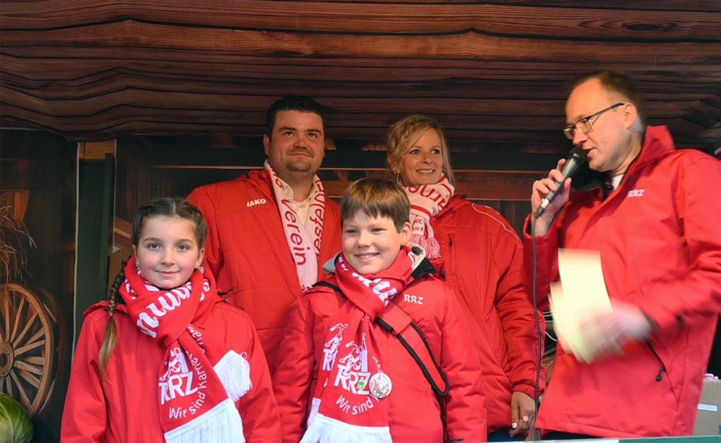 Raesfelder Prinzenpaare-Wiegen und Messen auf dem Kappesmarkt