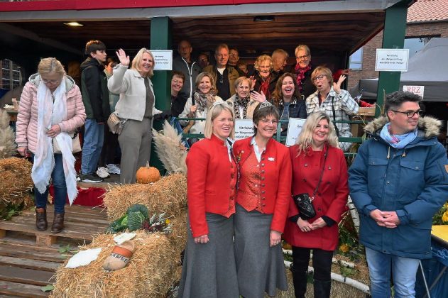 Kappesmarkt Raesfeld 2025 &ndash; Holl&auml;ndische G&auml;ste aus Wehl