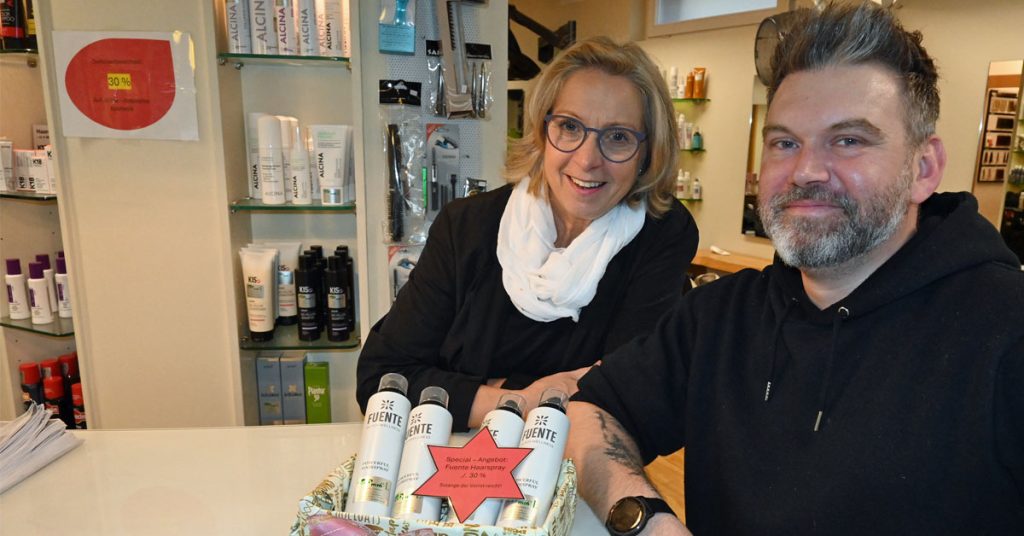 Diana Brömmel und Nachfolger Mathias Armeling