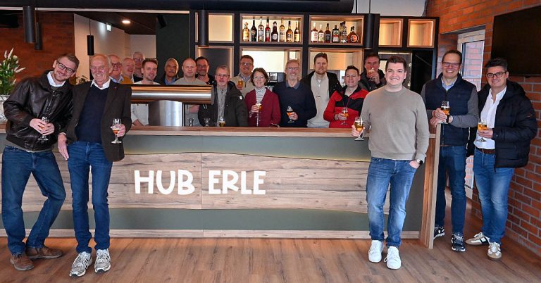 Die neue Zapfanlage im HUB Erle kam an Heiligabend erstmals zum Einsatz.