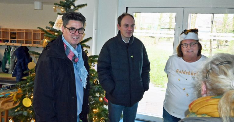 Besuch von Bürgermeister Kuhmann und Pastor tilling-25-jähriges Jubiläum Kita St. Nikolaus
