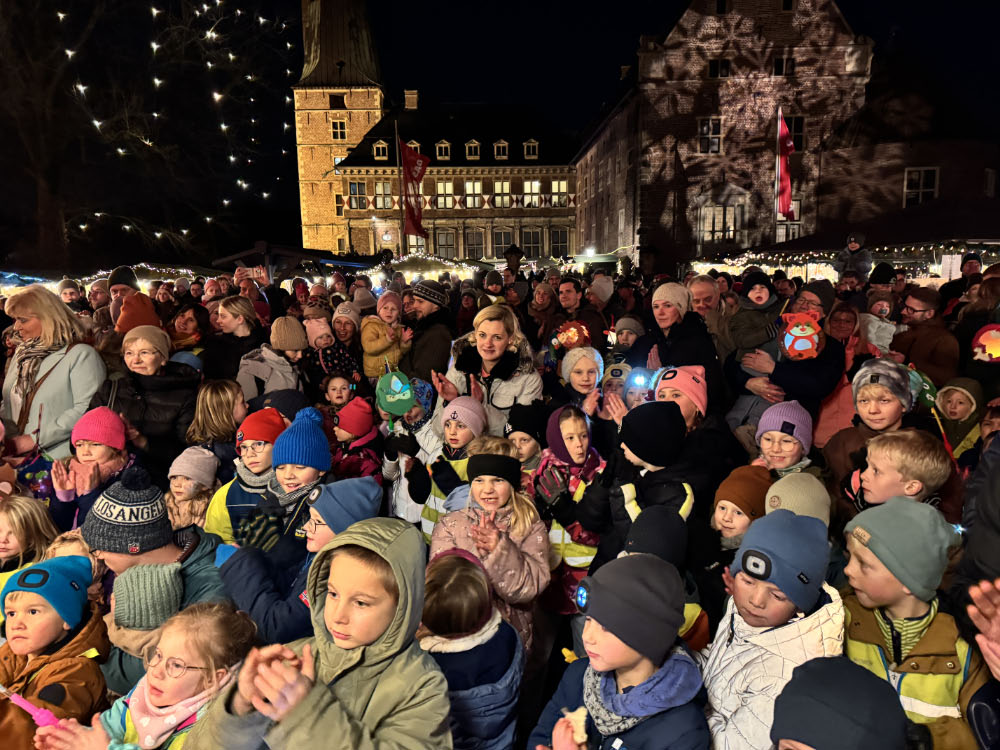 Nikolaus und Knecht Ruprecht-Adventsmarkt Raesfeld 2025