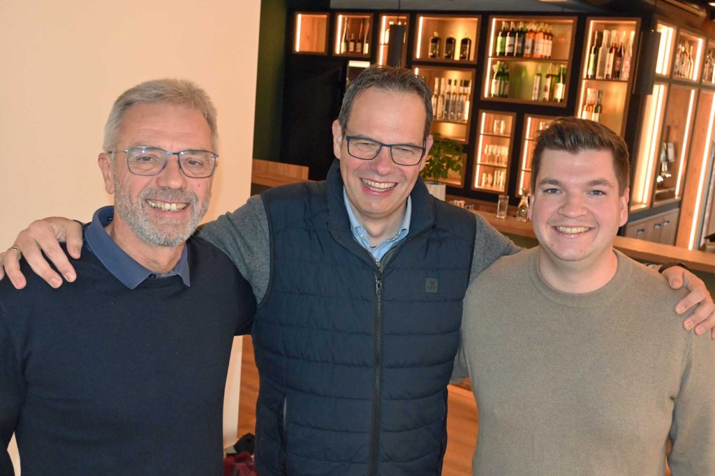 Die Vorstände der Bürgergenossenschaft Erle eG.