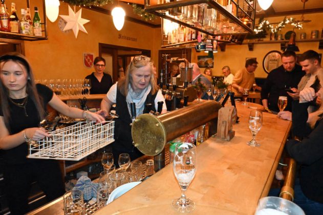 Silvesterparty bei Br&ouml;mmel-Wilms in Erle: Letzter Abend gemeinsam feiern