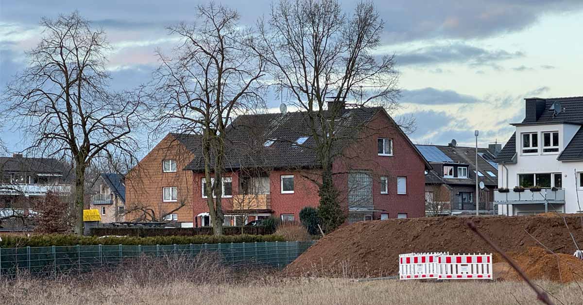 Baubeginn für die neue Kita Holzwurm in Erle an der Ecke Holten/Friedholt