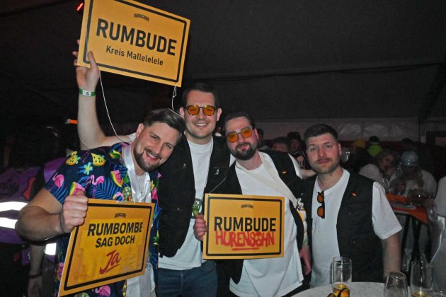 Rumbombe im Festzelt Karneval Raesfeld 2026