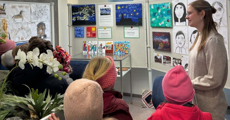 Art meets school in der Volksbank Raesfeld-Erle