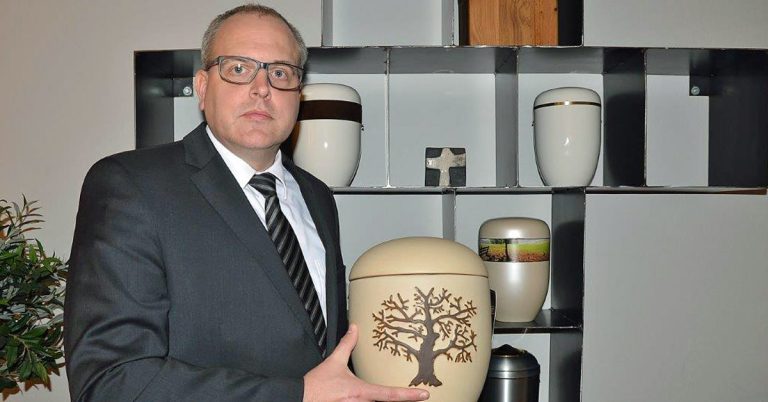 Bestattungskultur im Wandel: Informationsabend mit Bestatter Ralf Kock