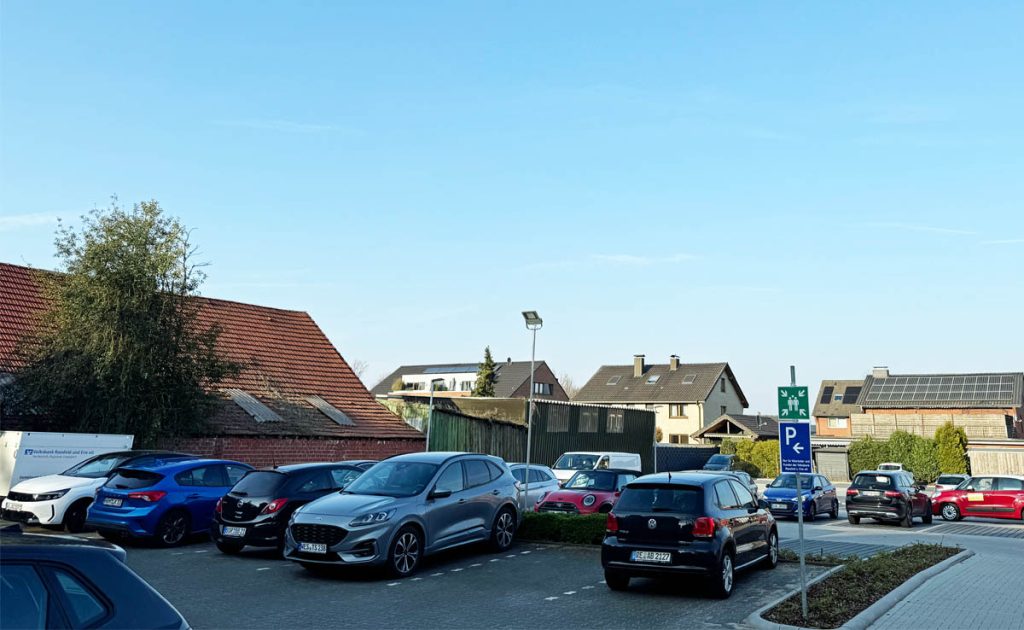 Öffentlich Parken in Erle Dorfmitte