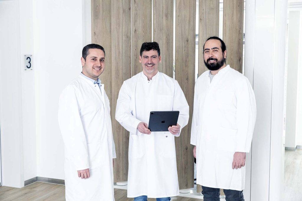 Augenklinik Ahaus: dr. med. (Univ. Bud.)
Matthias Gerl