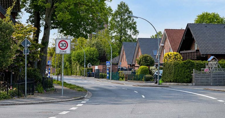Neue Tempo 30 Zone auf der Schermbecker Straße in Erle