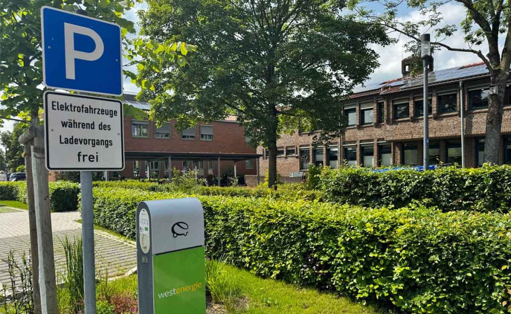 E-Ladestation Parkplatz Rathaus Raesfeld