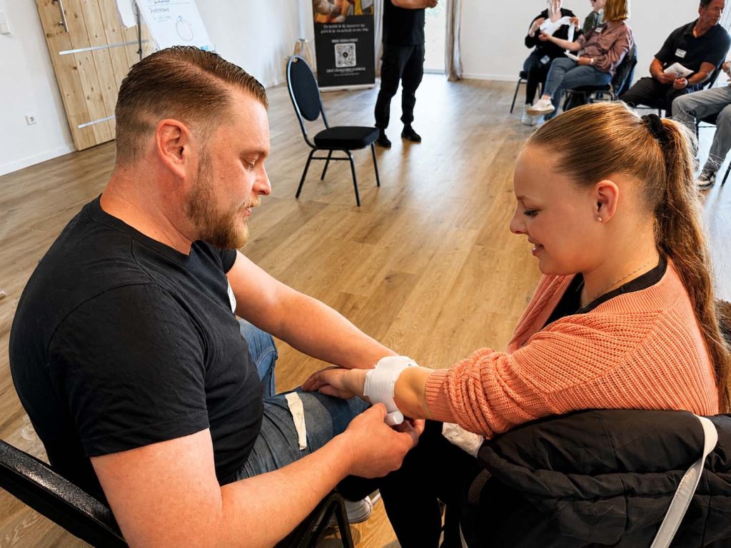 Erste Hilfe am Kind in Raesfeld: So lernen Eltern lebensrettende Handgriffe