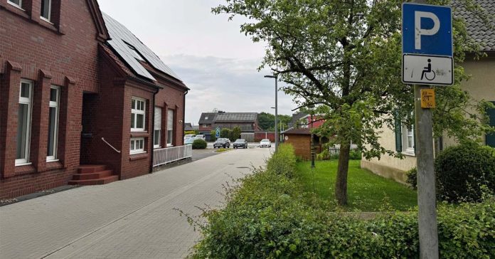 Ladestation Erle auf Parkplatz hinter Volksbank geplant