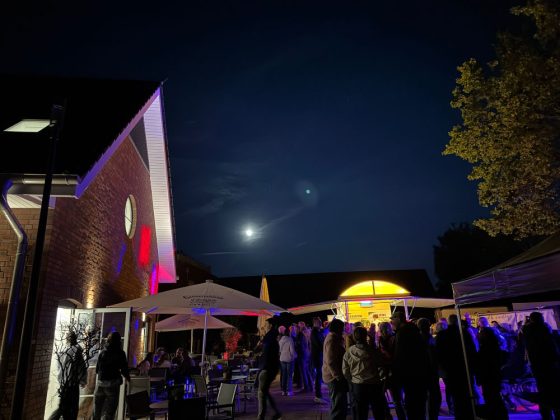 Mai-Party Dorfplatz und HUB Erle 2026