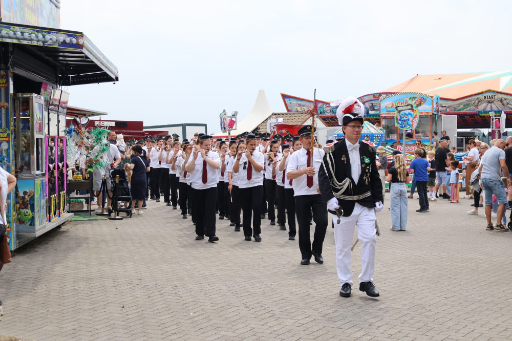 Schützenfest Erle 2026: Parade am Sonntag durch Erle