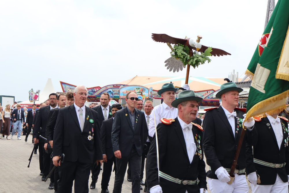 Schützenfest Erle 2026: Parade am Sonntag durch Erle