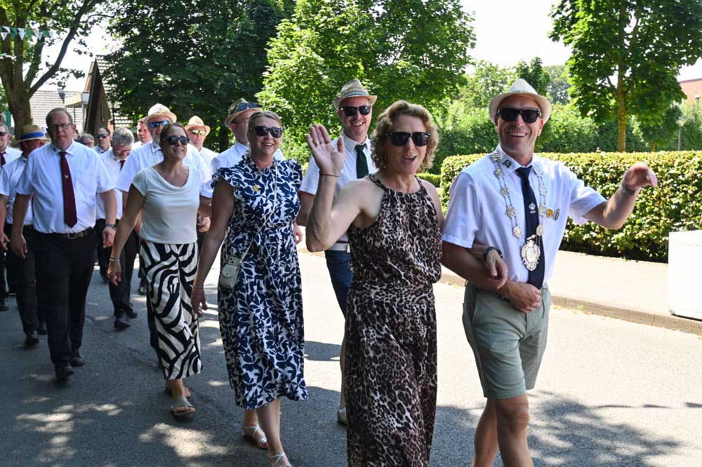 Vorparade und Kinderschützenfest Raesfeld beim St. Johannis Bürgerschützenverein.