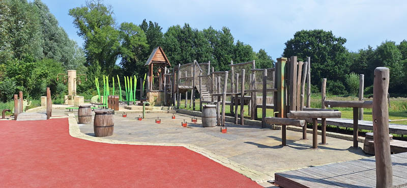 Schloss Beck Eröffnung Wasserspielplatz Beckis Wasserzauber