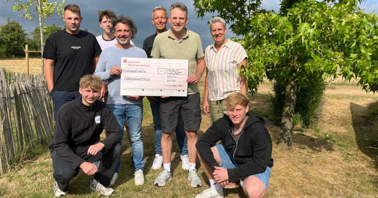 Doppelkopfturnier in Raesfeld spendet 550 Euro.