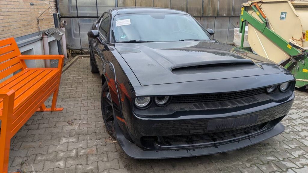 Dodge Challenger bei der Fundsachenversteigerung in Dorsten
