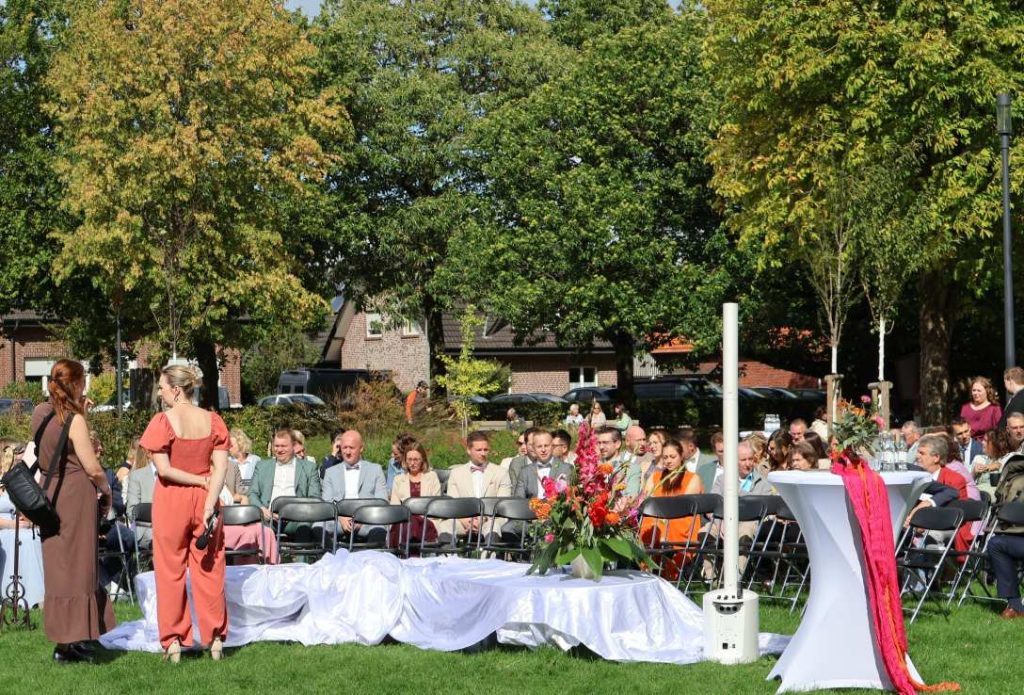Freie Trauung an der Femeiche in Erle