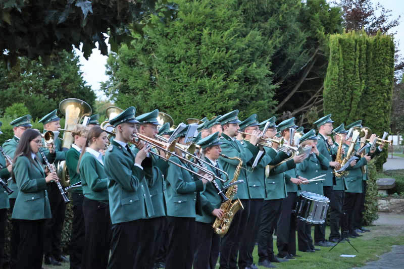 Totengedenken der Junggesellenschützen auf dem Friedhof in Raesfeld