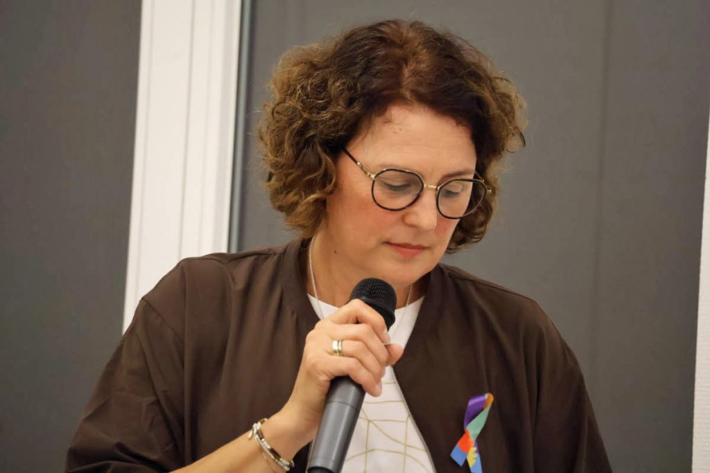 Christine Gesing 
Beisitzerin im Kreisvorstand des Westfälisch-Lippischen Landwirtschaftlichen Landesverbandes (WLLV) hat die Neuwahlen geleitet