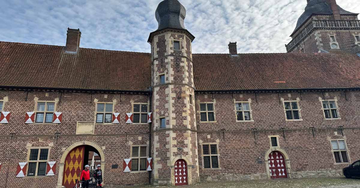 Vorburg von Schloss Raesfeld mit Räumen der Akademie des Handwerks, die bis 2031 saniert werden sollen.